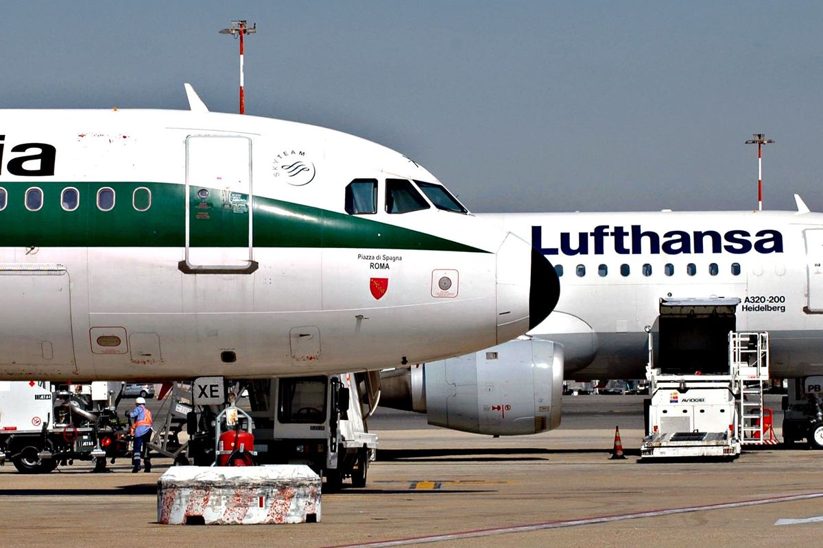 Lufthansa va all’assalto di Alitalia per eliminare tutta la concorrenza
