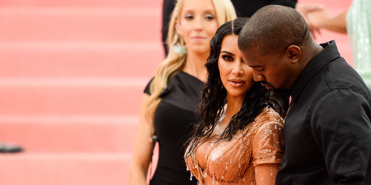 Kanye Doesn't Like Kim Looking Sexy in Public