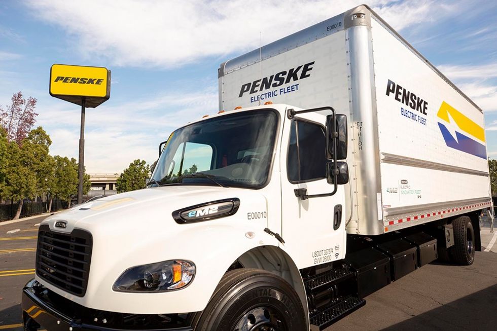Penske Truck Leasing To Highlight Electric Trucks At Eei 2019 Conference Penske