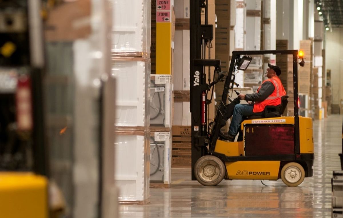 Lifting Up Safety The Focus Of National Forklift Safety Day Penske