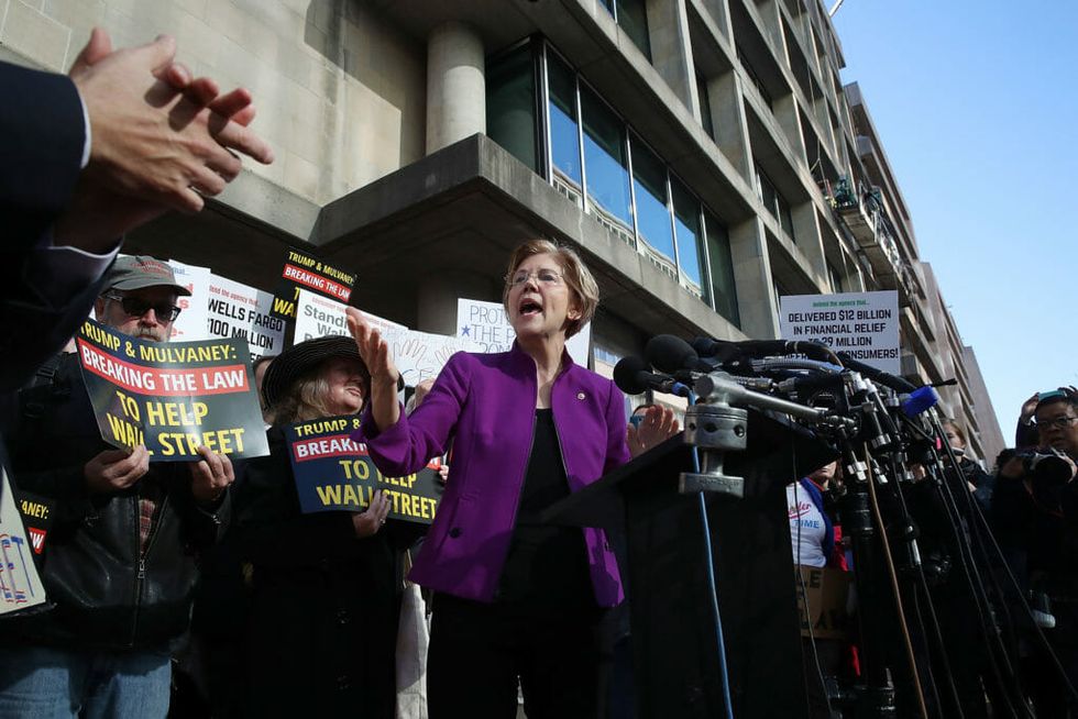Elizabeth Warren Just Announced a Major Campaign Investment and It Sure Looks Like She's Running for President