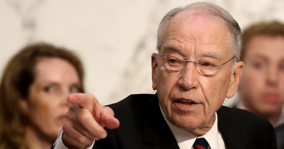GOP Senate Judiciary Chair Just Left a Note for Christine Blasey Ford Ahead of Her Testimony Tomorrow, and People Aren't Sure What to Think