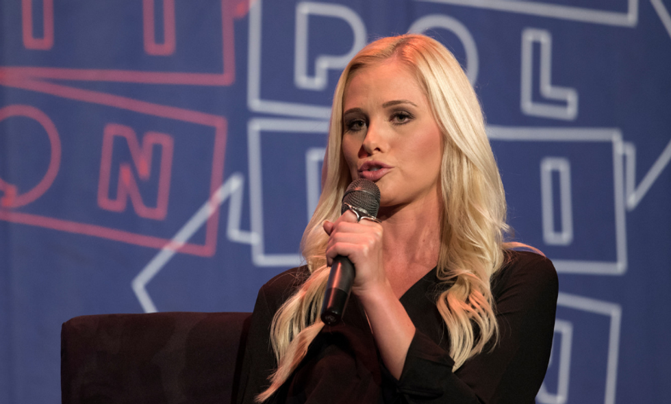 Tomi Lahren Just Tweeted That Donald Trump's Tear Gas Attack on Asylum-Seekers Was the 'Highlight' of Her Thanksgiving, and People Can't Even
