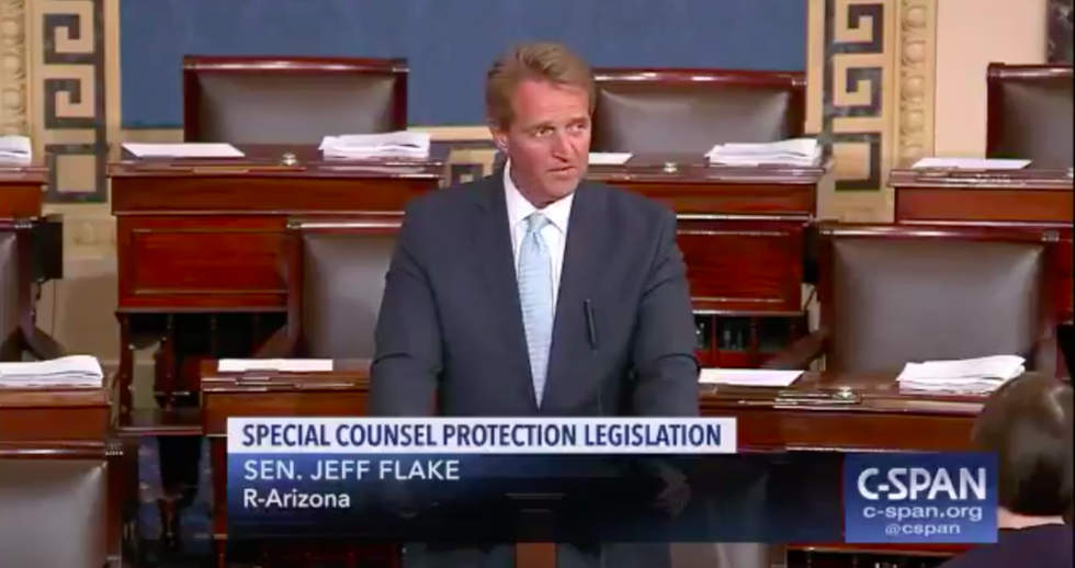 Jeff Flake Just Issued Mitch McConnell an Ultimatum in Hopes of Preserving the Mueller Probe, but People Are Skeptical