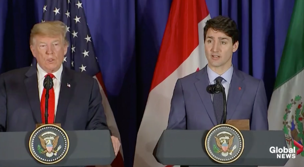 Justin Trudeau Just Confronted Donald Trump Over Trump's Tariff Policy Right to His Face, and People Are Loving It