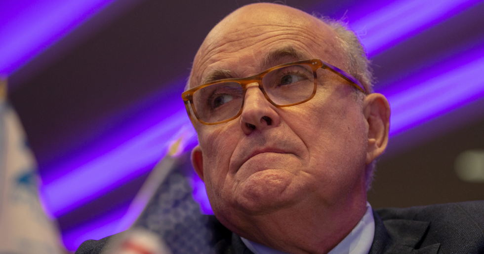 People Are Roasting Rudy Giuliani for Not Understanding How the Internet Works After He Blamed Twitter for the Anti-Trump Message Linked Within One of His Tweets