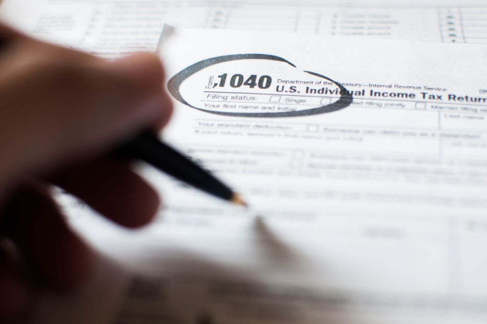 New IRS Data Confirms That Americans Are Getting Smaller Tax Refunds Since Trump's Tax Cut Plan Went Into Effect