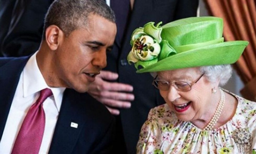 Obama's Former Photographer Has Been Trolling Trump With Old Photos of Obama in England and His Captions Are Savage AF