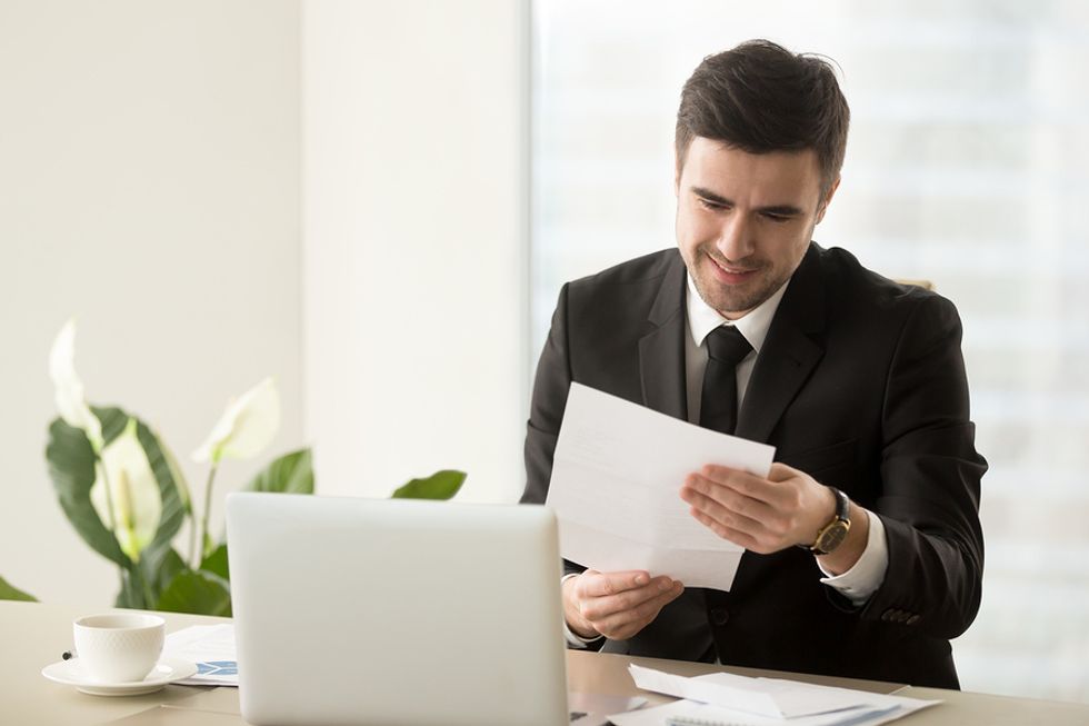 Recruiter impressed by customized resume submitted by job seeker