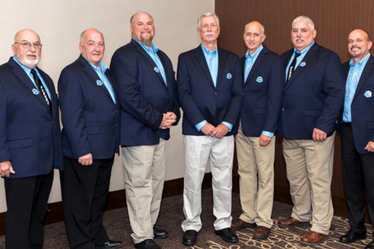 Penske Logistics Welcomes Third Elite Class of Safe Truck Drivers to its Wall of Fame