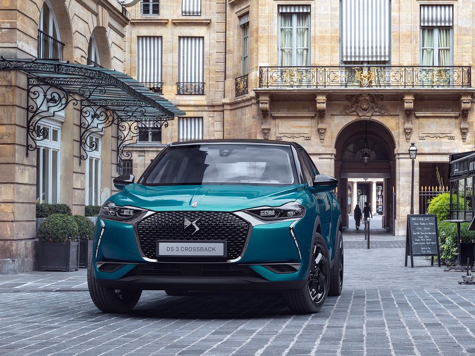 D3 Crossback