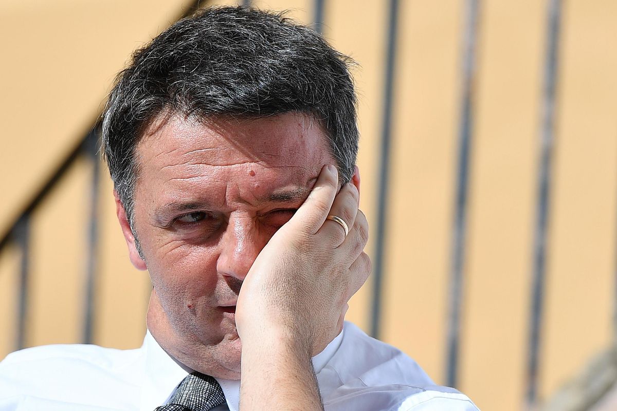 L'ultima del Bomba: dice no alle armi e poi va all'incontro dei produttori d'armi