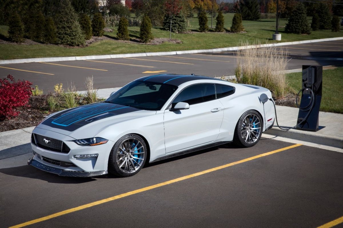 Ford Mustang Lithium