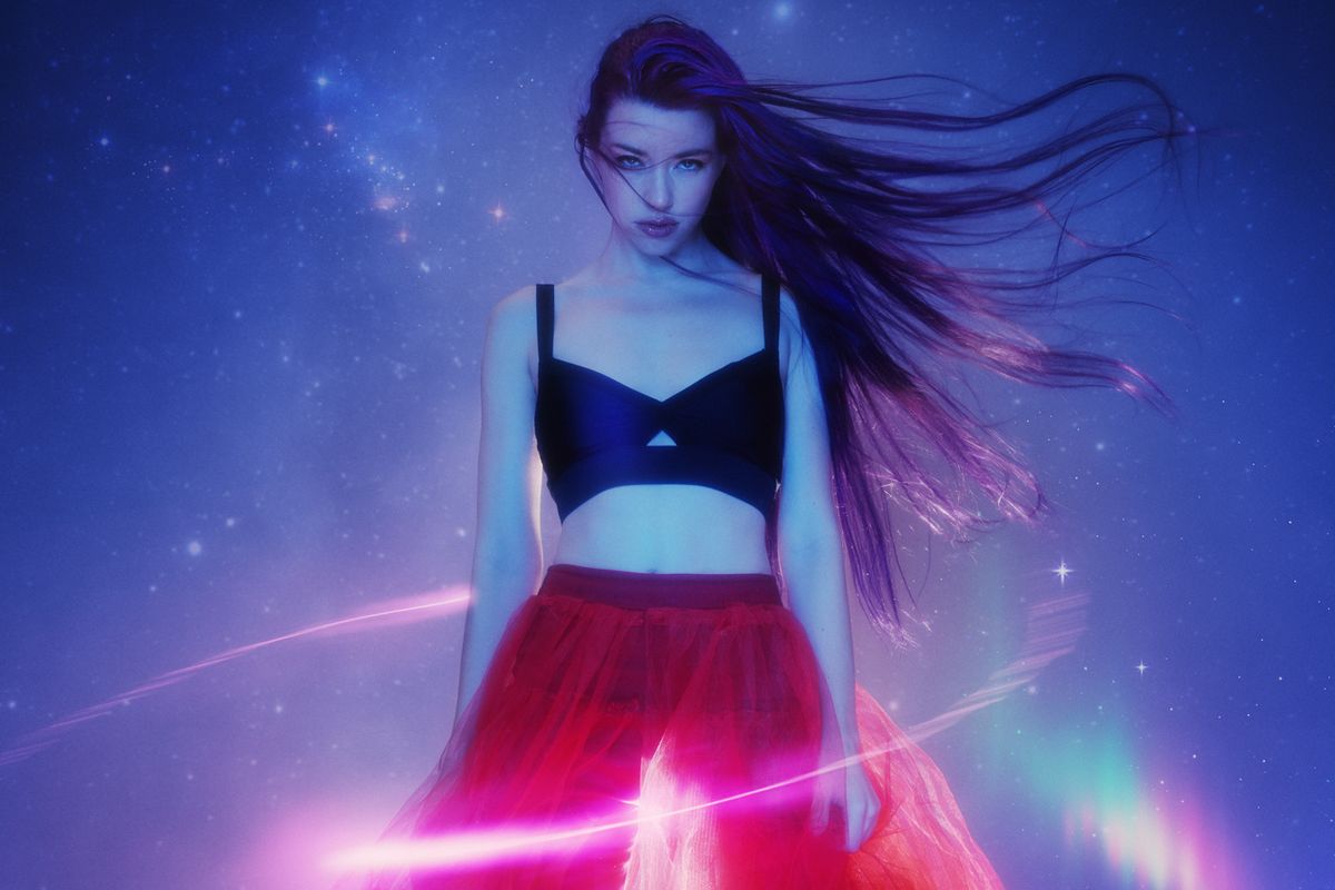 How HANA Created Her New Album on Twitch in Just Four Weeks