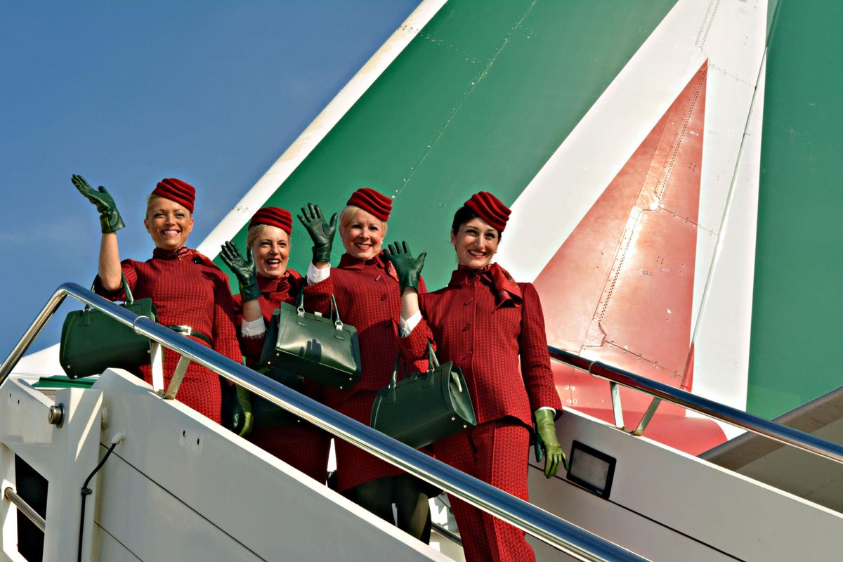 Alitalia non ha soldi ma prende ancora tempo