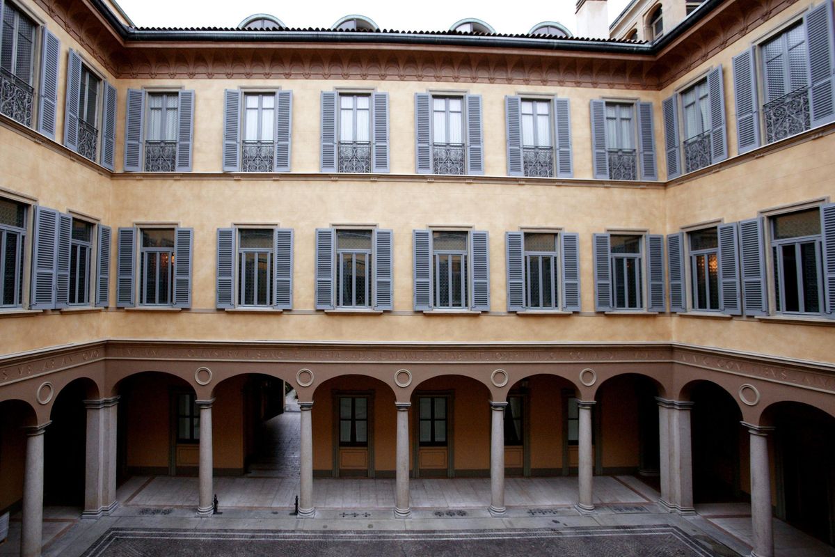 Unicredit esce da Mediobanca. Parte il risiko su Piazzetta Cuccia