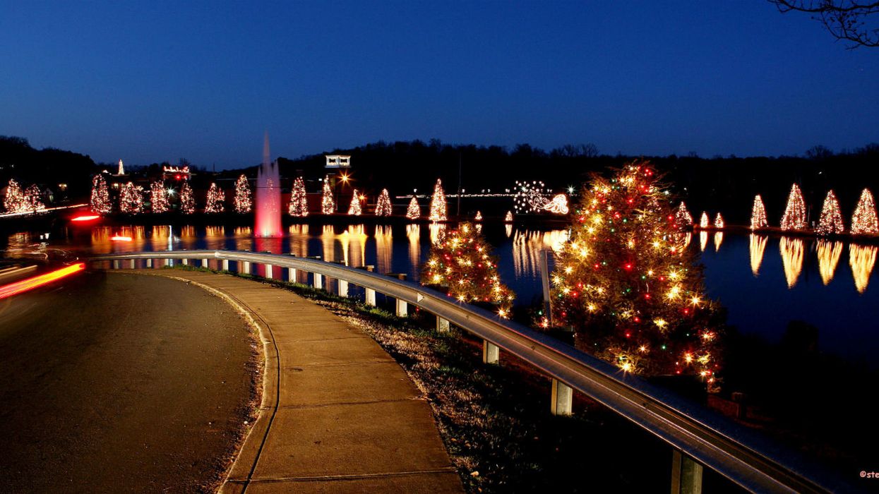 This Southern town is ranked among the most Christmasy in the nation, and it's free to visit