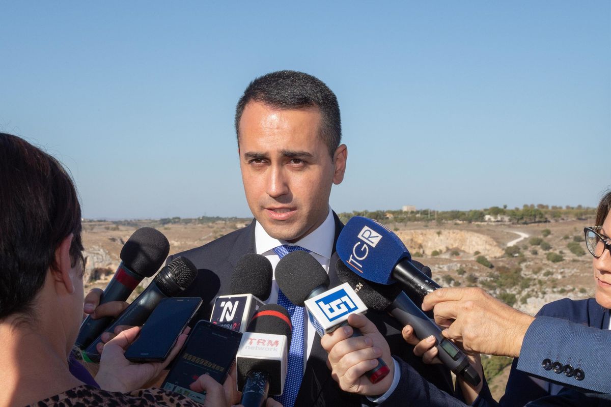 Guerra totale di Di Maio sullo scudo. «Se il Pd lo vota c’è un problema»