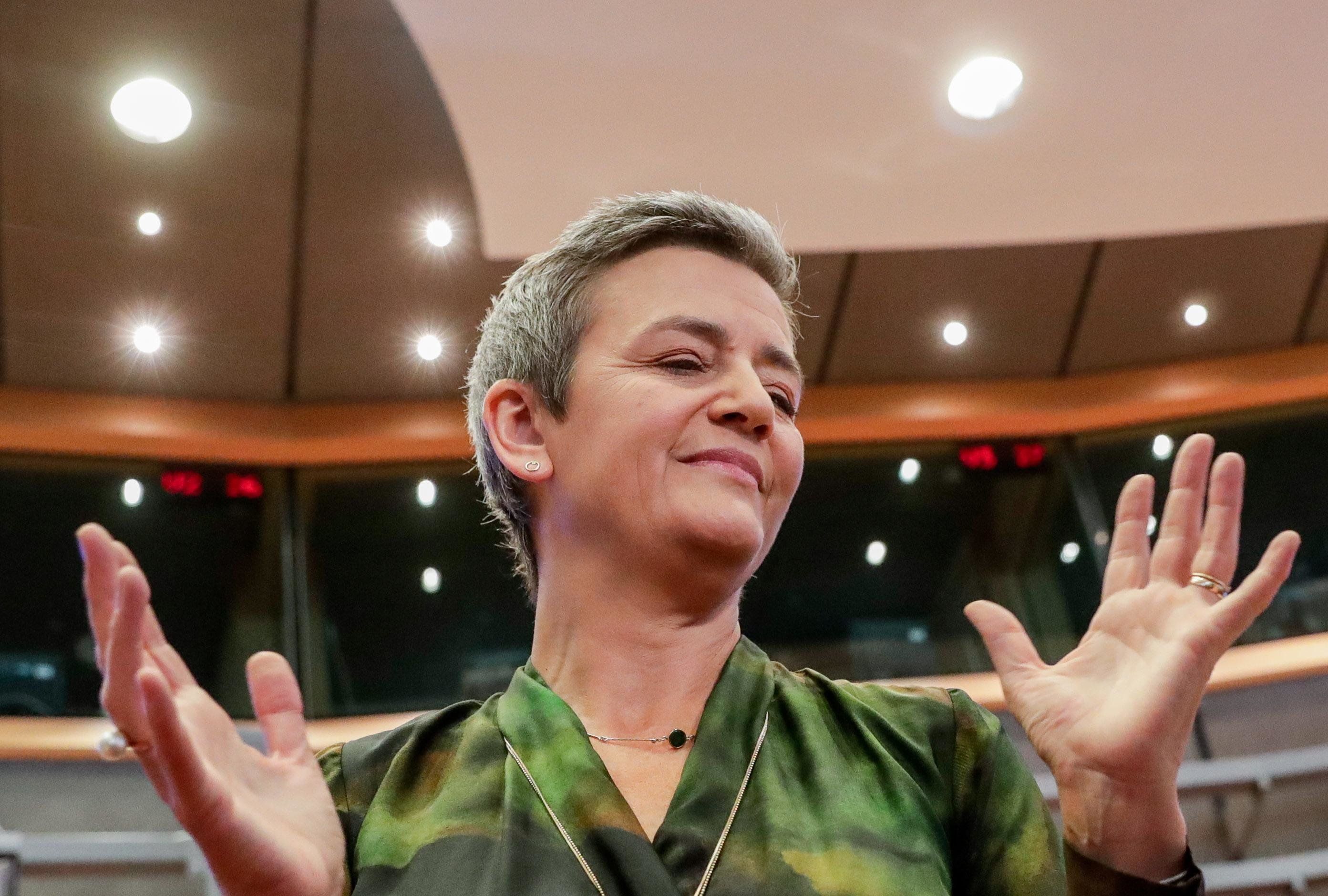 Ursula s’impantana. E Vestager è pronta a farle le scarpe
