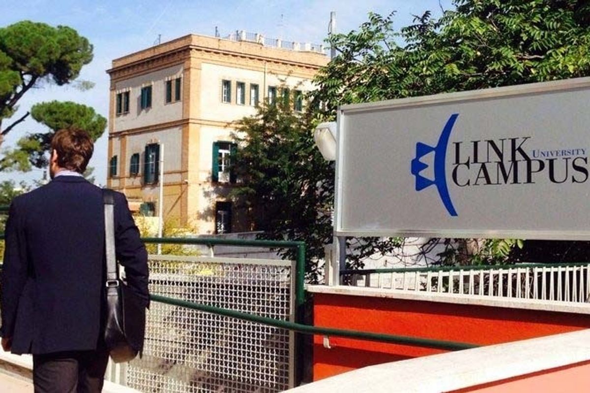 Scotti e Russo sono soci occulti della cassaforte che finanzia la Link