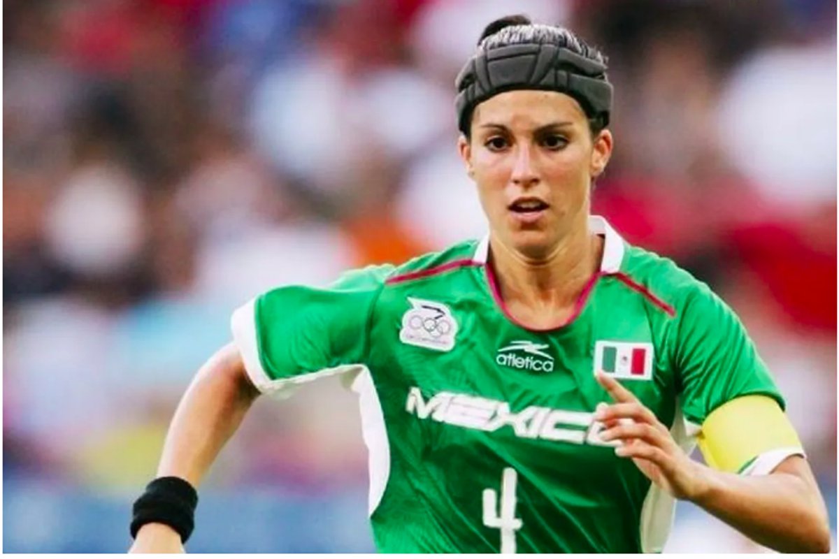 FBCA names international soccer star as girls' head coach
