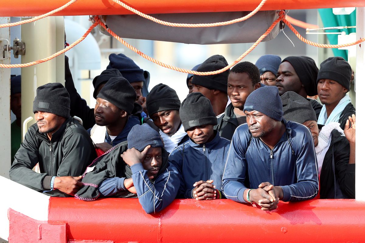 I giudici Ue ci impongono i profughi violenti