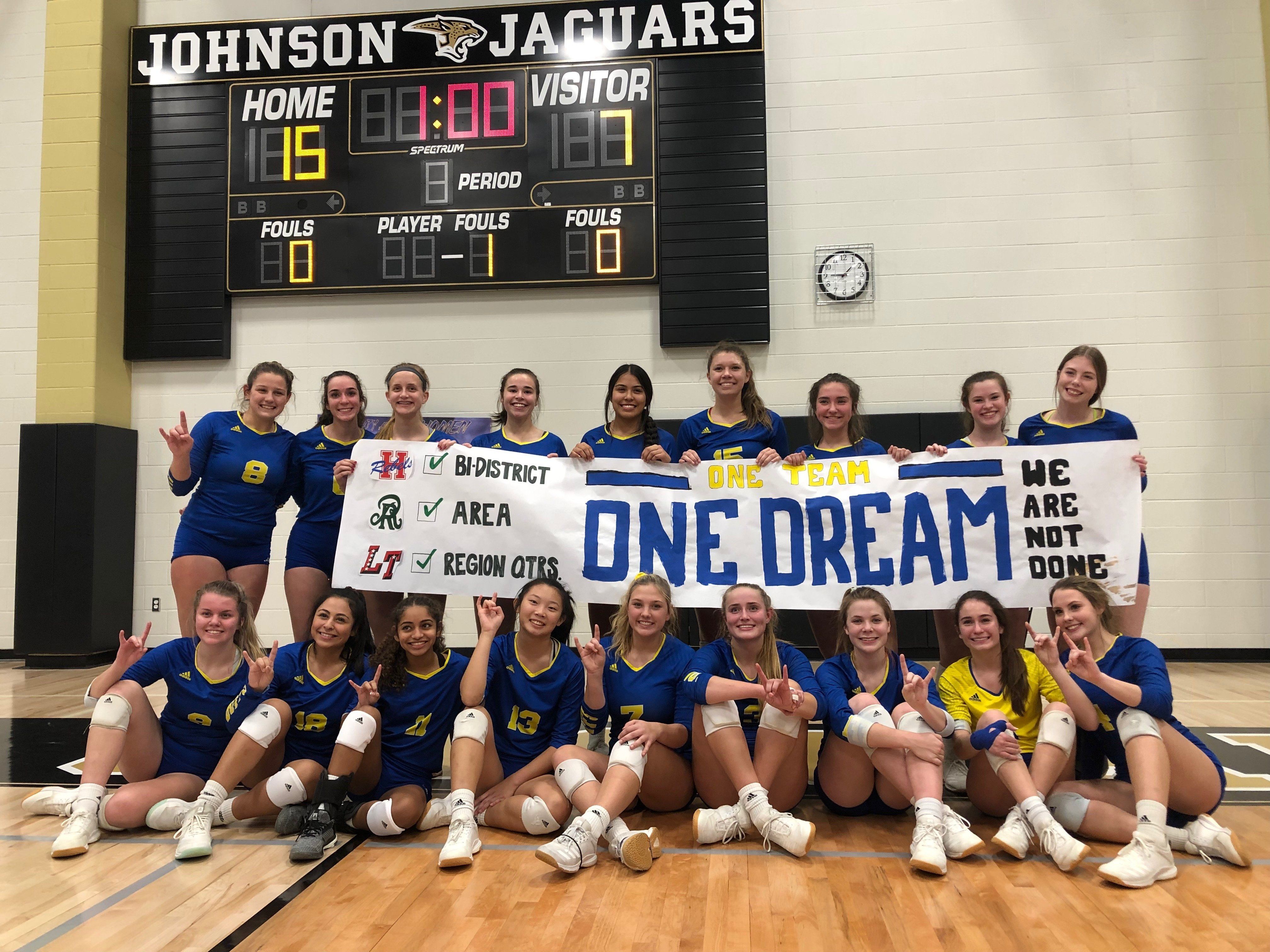 Clemens Stays Hot Against Lake Travis; Advances To Region Semis