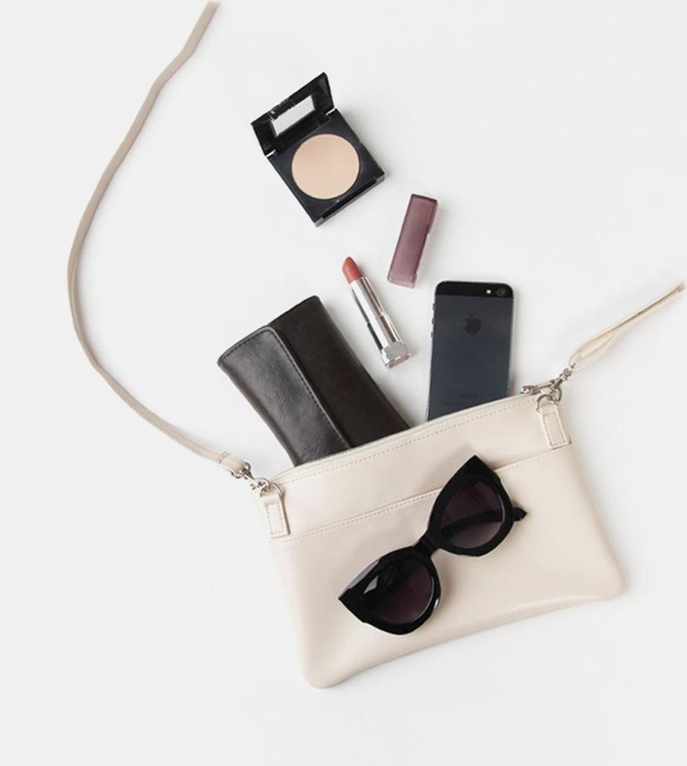 10 Essentials to carry in your bag