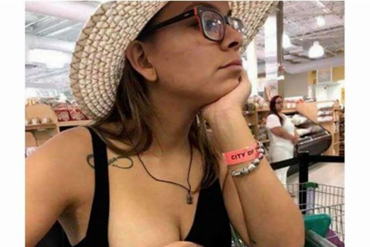 Mother unapologetically shares what it looks like to 'respectfully' breastfeed in public