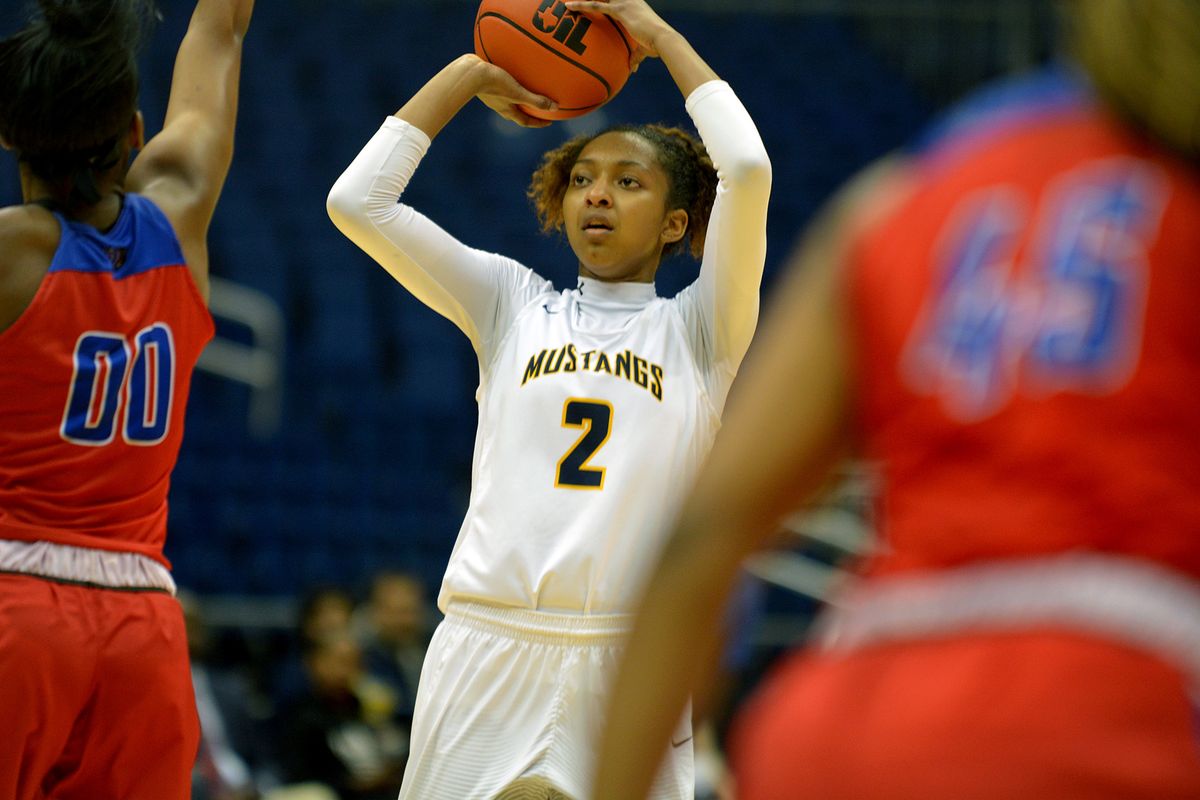 WHERE ARE THEY NOW? Richards on top of girls' hoop world presented by T-Mobile