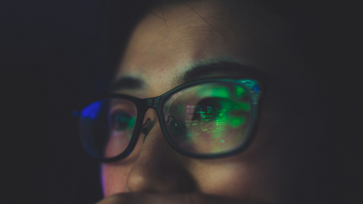 People Who Wear Glasses Share What Those Who Don't Wear Them Take For Granted