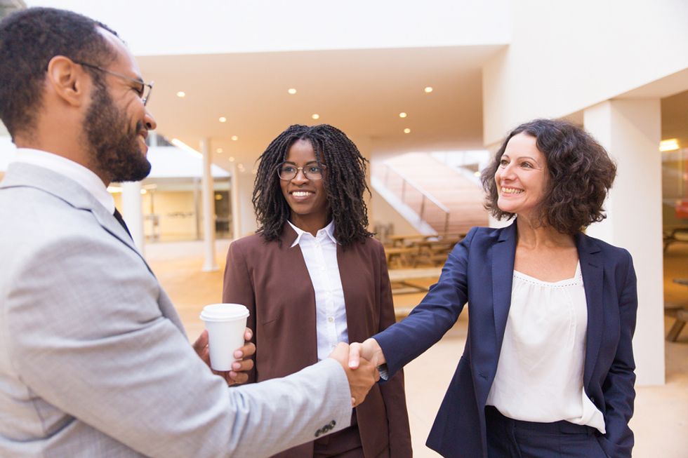 Professionals expand their network to finish the working year strong