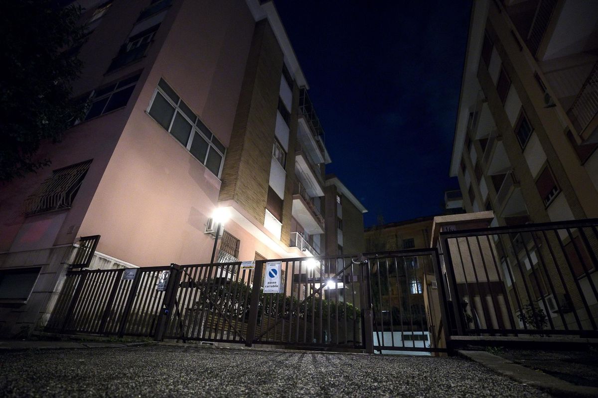 La Procura militare indaga sulla supercasa della Trenta pagata 540 euro al mese