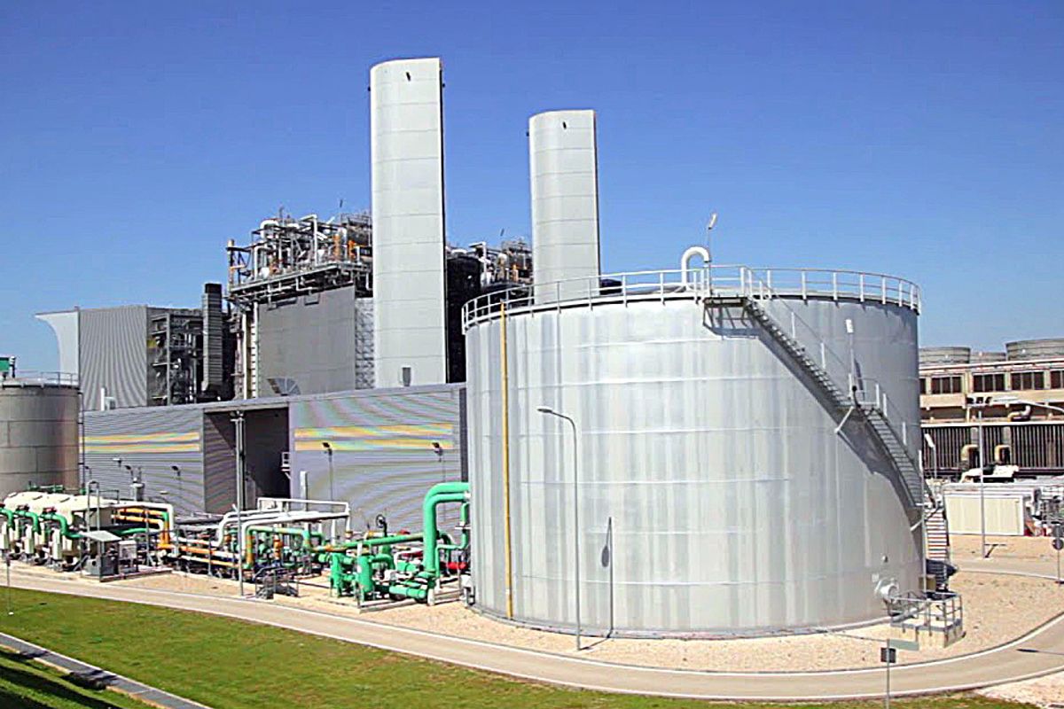 La mania dei sindaci di fare business. Iren decide di scalare i debiti di Sorgenia