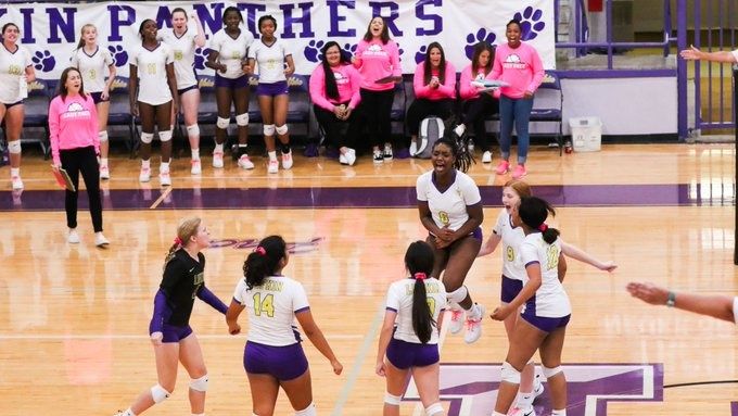 Awards Season presented by T-Mobile: Lufkin Volleyball
