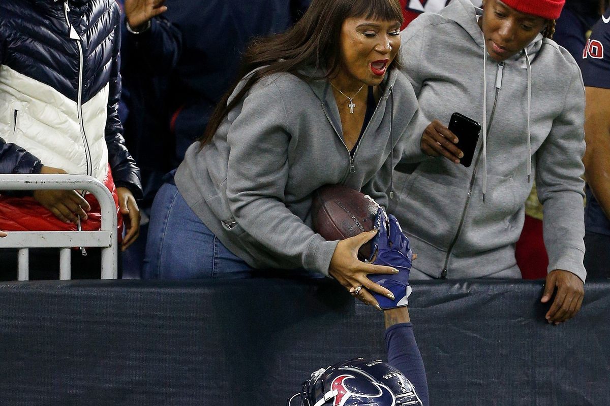 Texans player of the game: Hopkins makes big play after big play