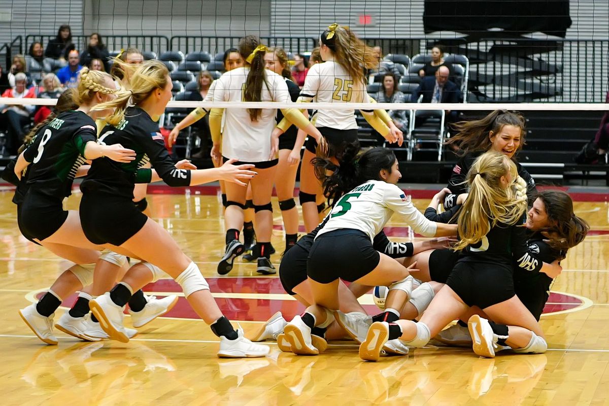 Neches sweeps Round Top-Carmine for 2nd-straight 1A State Championship