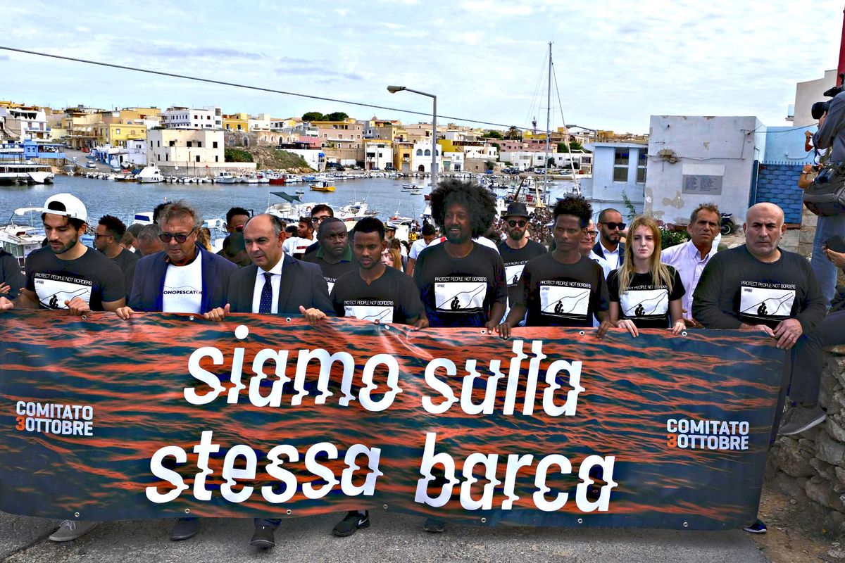 Le lacrime inutili sulle vittime degli sbarchi