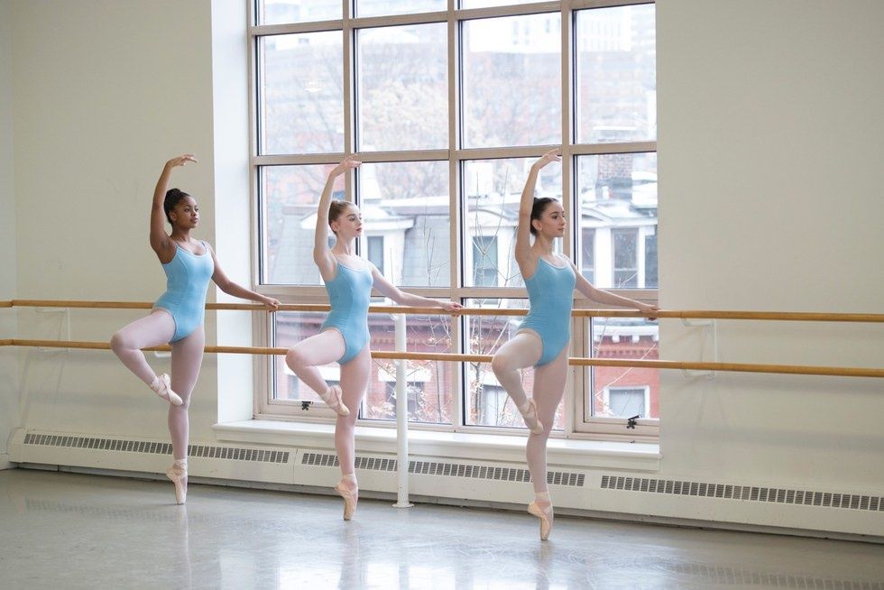 dancers on pointe