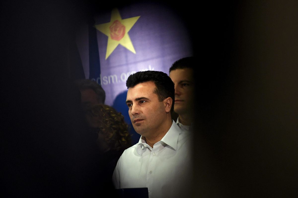 Scintille Parigi-Berlino su Skopje. La cancelliera prova a salvare Zaev