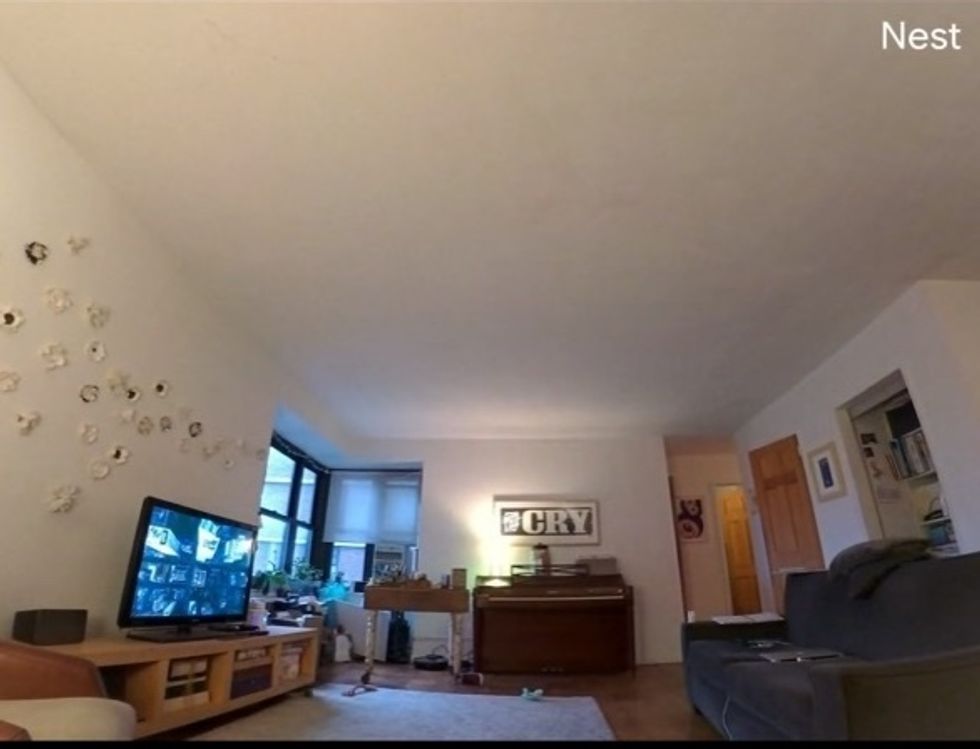A wide-angle view of a livingroom through the Nest Hub Max 127-degree lens