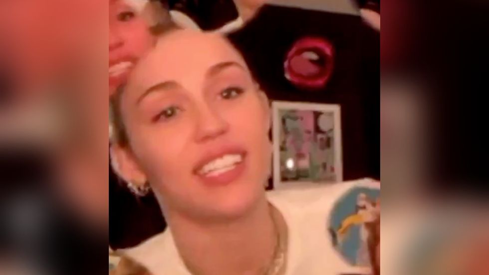 miley cyrus gay shirt