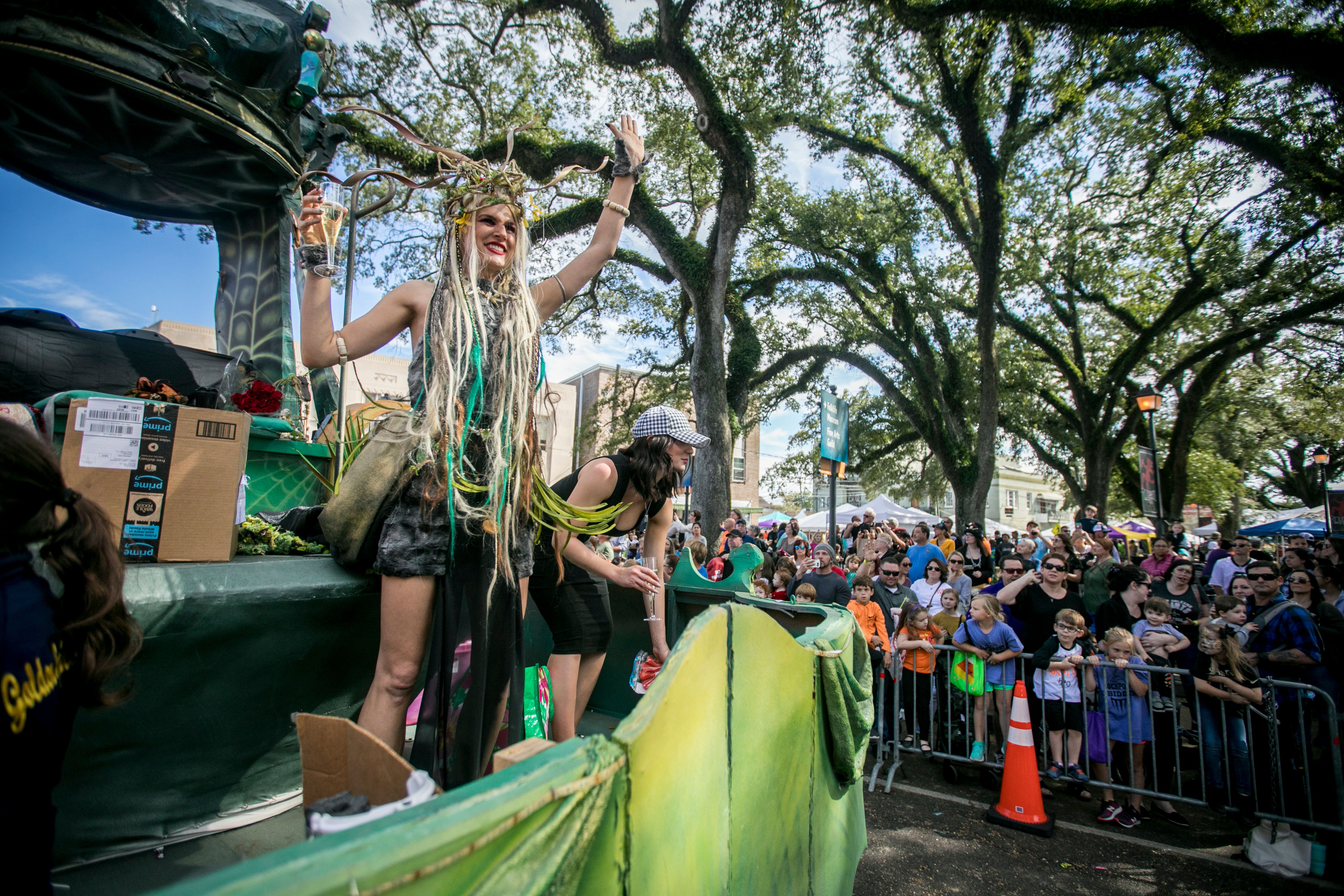 ルカリオ HALLOWEEN FESTIVAL This Louisiana town throws a Halloween festival celebrating all