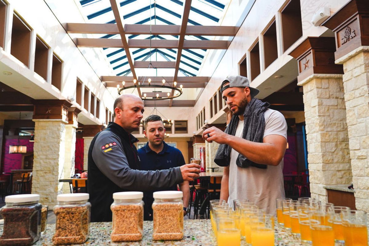 Where to catch the World Series in Houston: 34 hot deals at Houston's best bars and restaurants