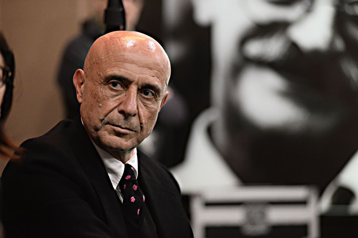 Fu Minniti ad accreditare la Link con gli 007