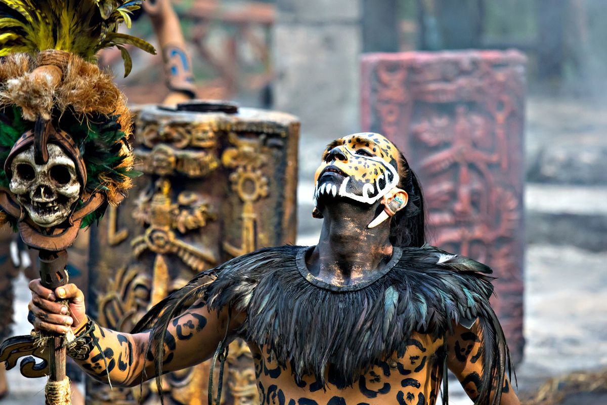 Gli indios non hanno dèi, ma demoni che si venerano con i sacrifici umani