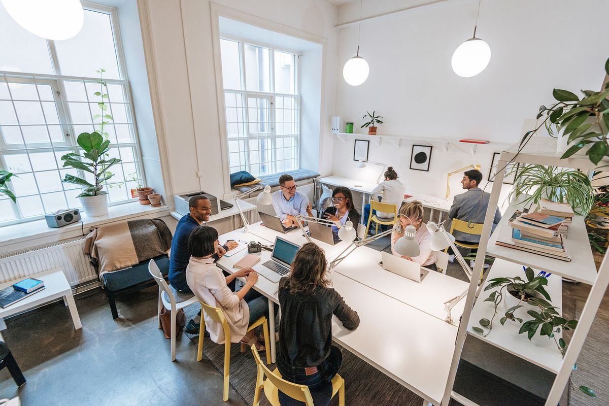 6 Best Tech Gift Ideas for the Office