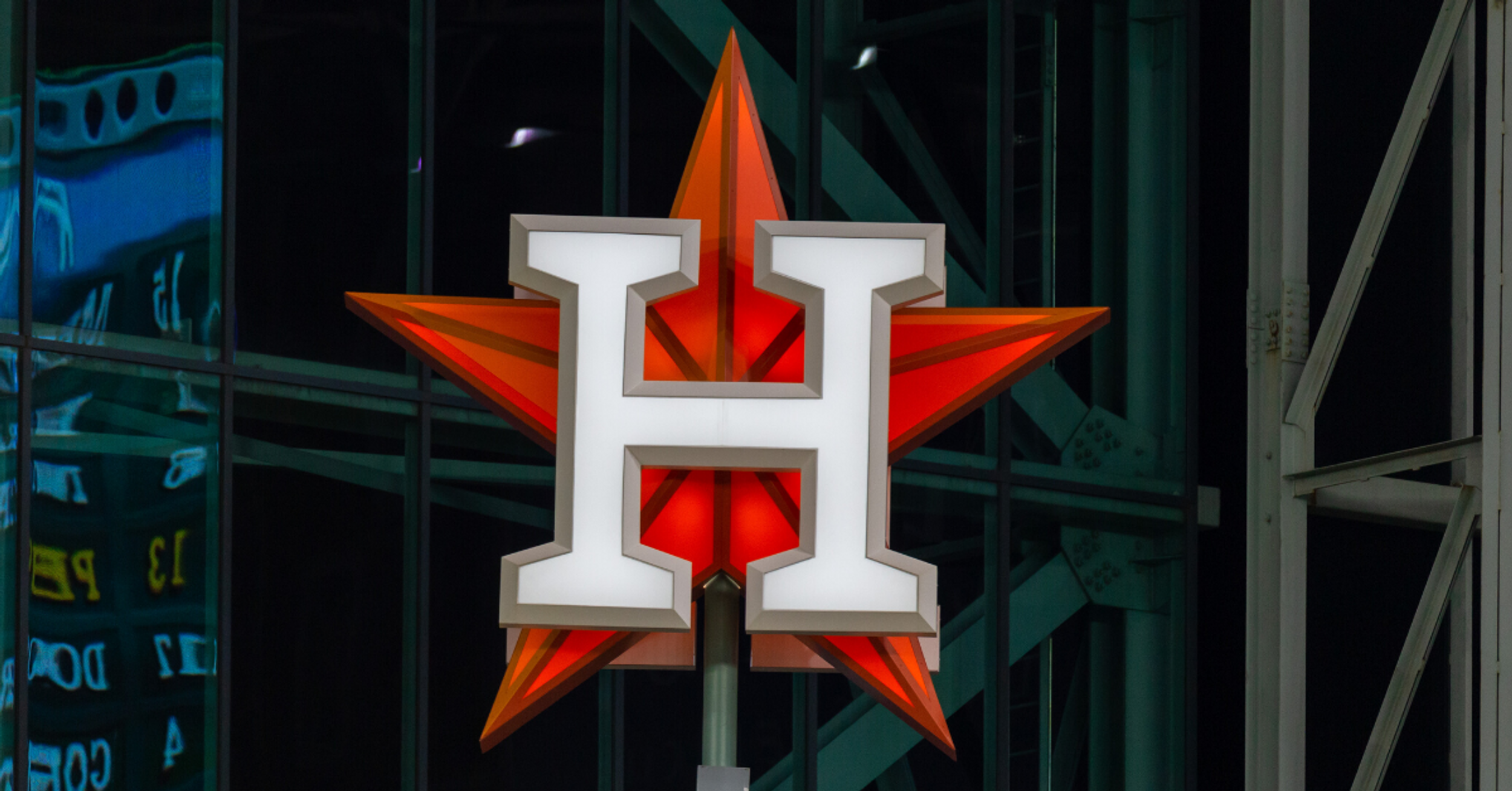 Astros Fire Assistant GM After He Taunted Female Reporters With Comments About Domestic Abuser