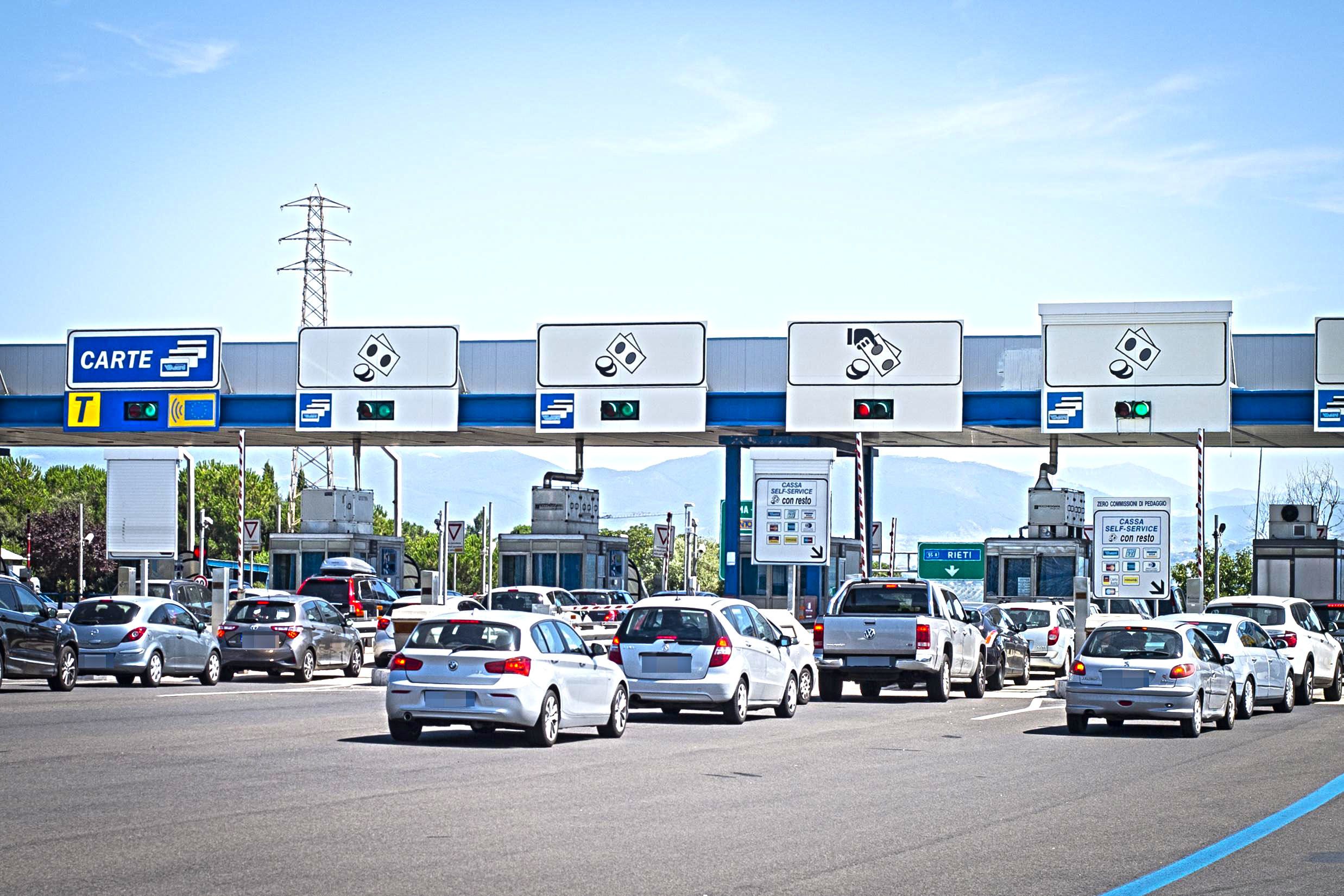 La manovra alza le tasse autostradali. I gestori: «Calerà la manutenzione»