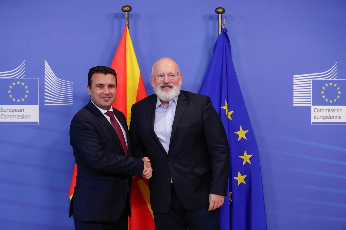 Conte sui Balcani si inchina alla Ue